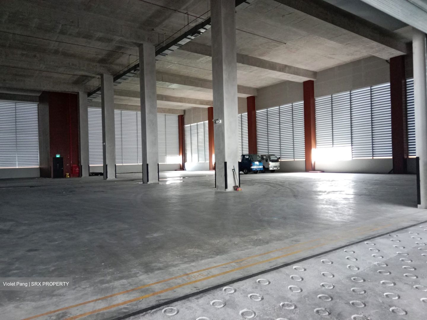 Jurong Port Road (D22), Warehouse #437862411